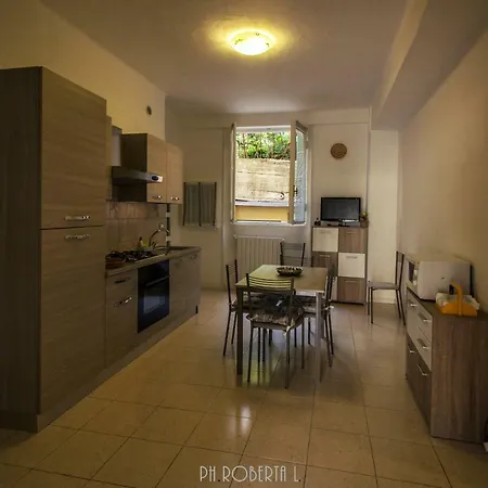 Le Stanze Colorate Σαν Ρέμο